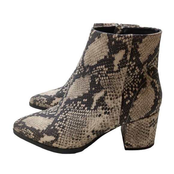 Madden Girl Ankle Bootie Heeled Boot Womens 6 Side Zip Snakeskin Natural Dafani - Picture 1 of 9